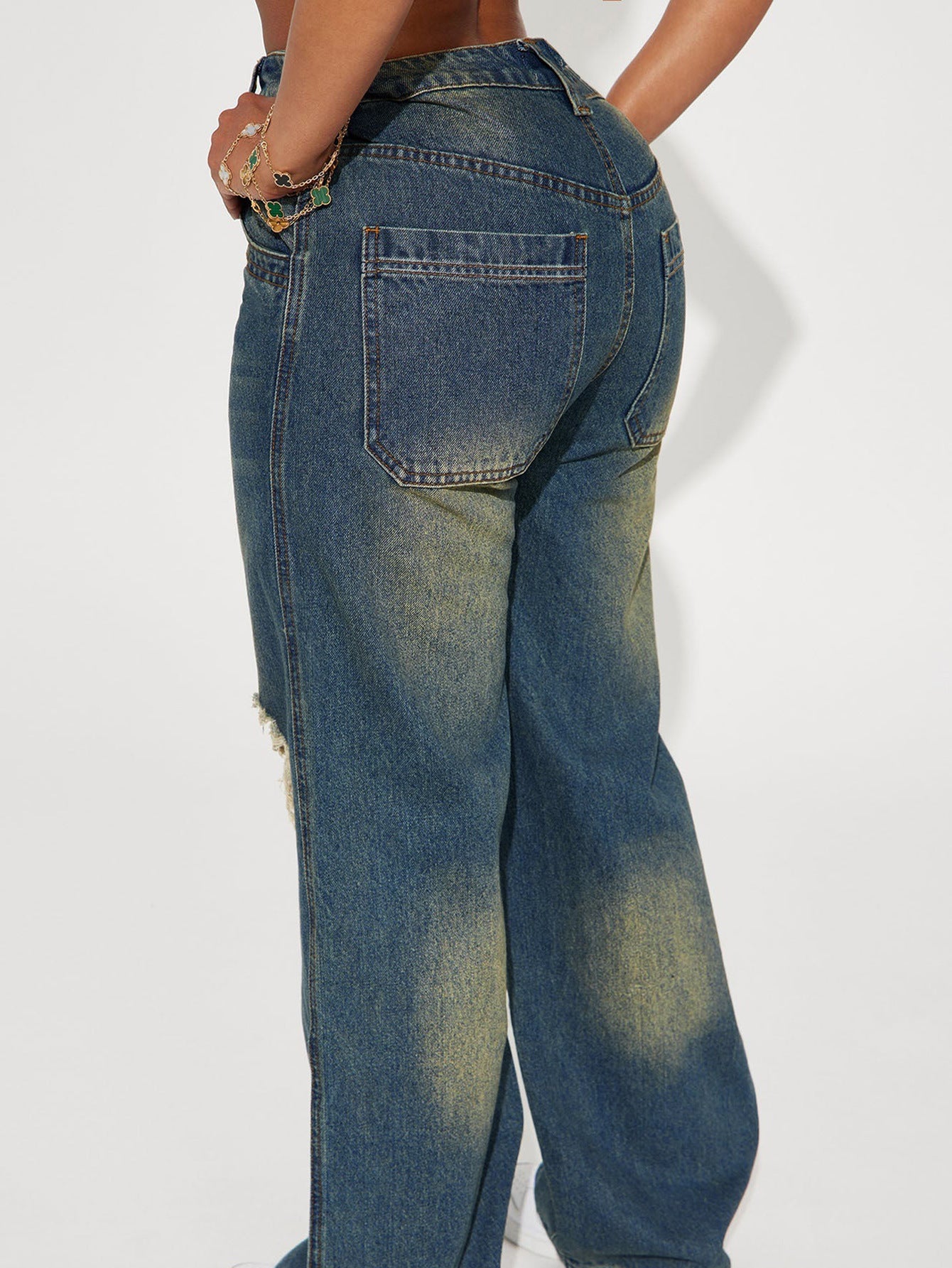 JEAN large