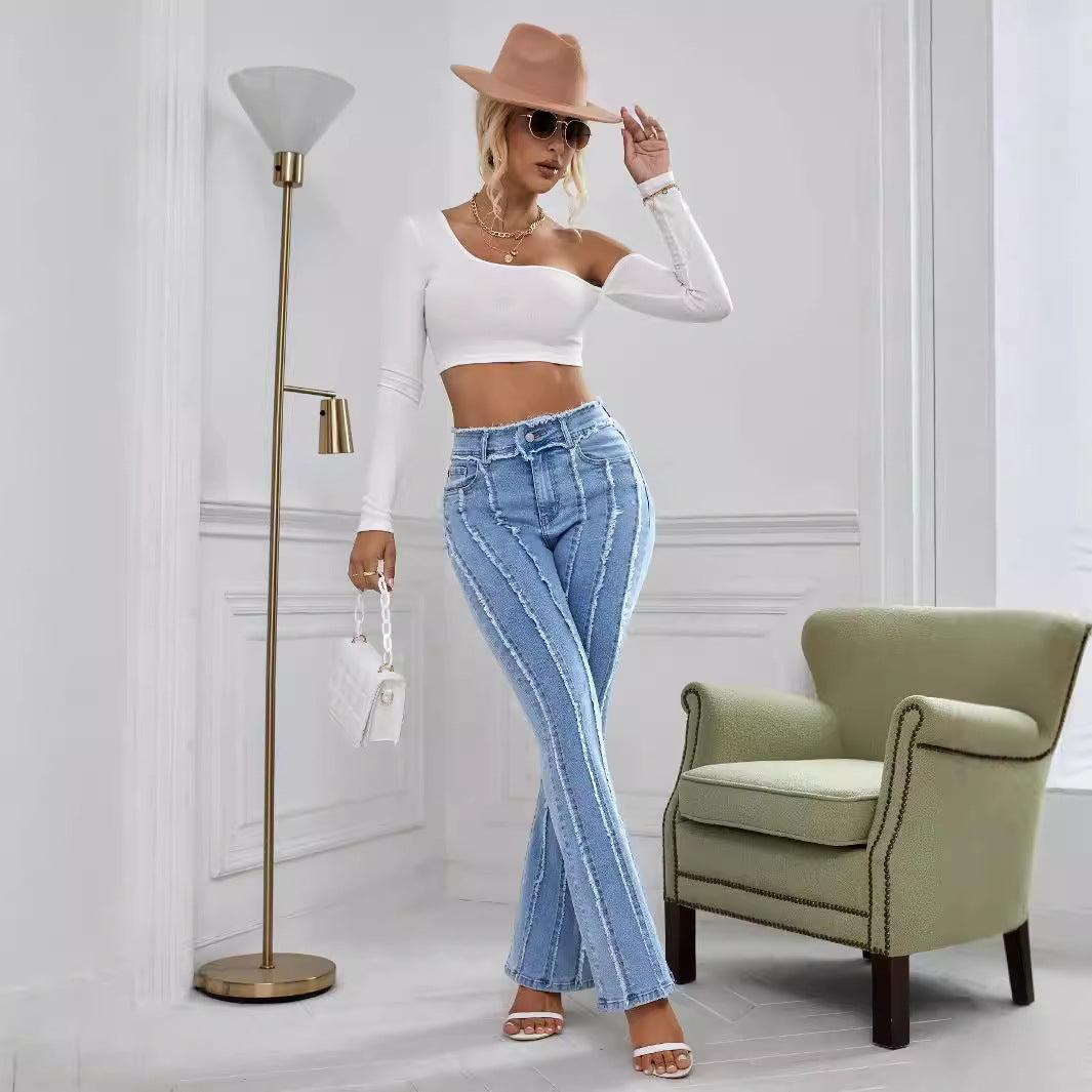 JEAN femme évasé avec bords matelassés – Nouveau modèle