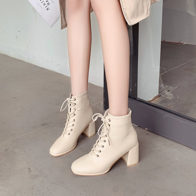 Bottines Martin Femme à Petit Talon – Style Élégant
