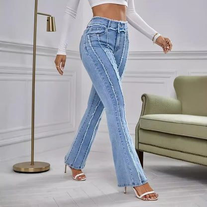JEAN femme évasé avec bords matelassés – Nouveau modèle