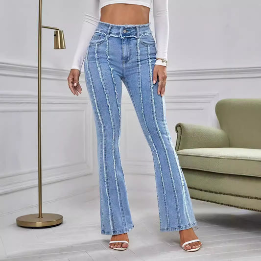 JEAN femme évasé avec bords matelassés – Nouveau modèle